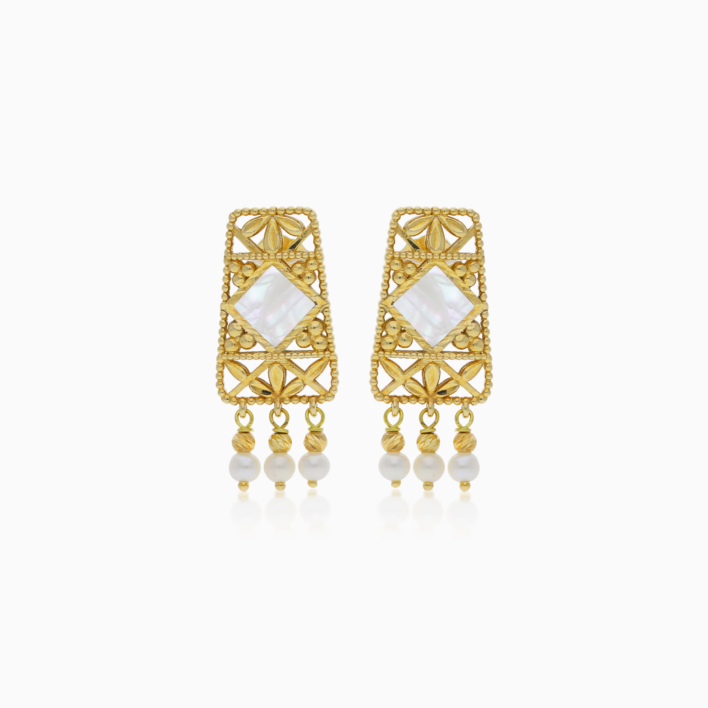 18K PEARL YELLOW GOLD EARRING